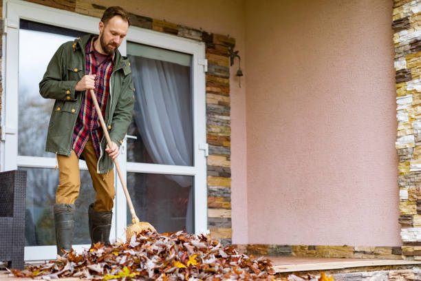Best Yard Waste Removal  in Leon Valley, TX